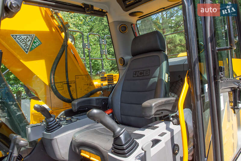 Гусеничный экскаватор JCB JS 220LC 2021 в Житомире фото 22 Гусеничный экскаватор JCB JS 220LC 2021 в Житомире