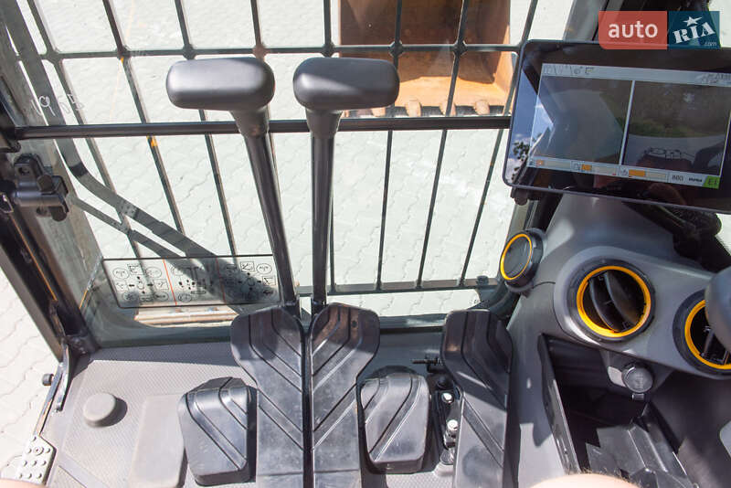 Гусеничный экскаватор JCB JS 220LC 2021 в Житомире фото 27 Гусеничный экскаватор JCB JS 220LC 2021 в Житомире