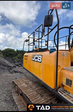 Гусеничний екскаватор JCB JS 220LC 2016 в 
