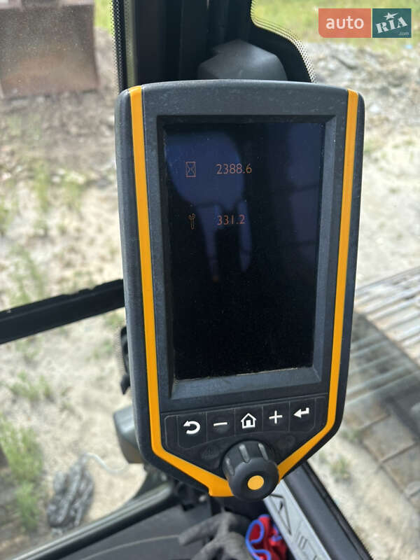 Гусеничный экскаватор JCB JS 220LC 2014 в Львове фото 31 Гусеничный экскаватор JCB JS 220LC 2014 в Львове