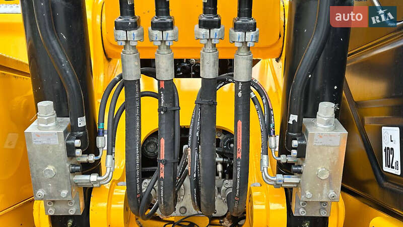 Гусеничный экскаватор JCB JS 220LC 2022 в Житомире фото 5 Гусеничный экскаватор JCB JS 220LC 2022 в Житомире