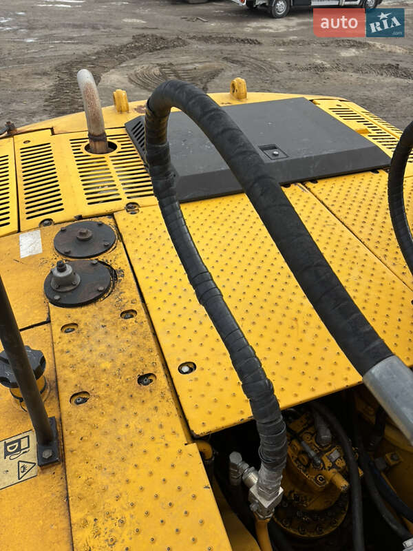 Гусеничный экскаватор JCB JS 220LC 2008 в Львове фото 20 Гусеничный экскаватор JCB JS 220LC 2008 в Львове