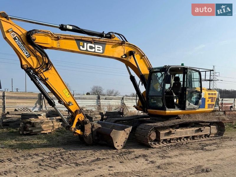 Гусеничный экскаватор JCB JS 220LC 2011 в Львове