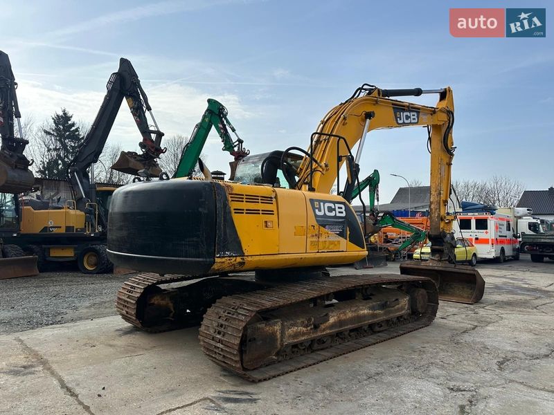 Гусеничный экскаватор JCB JS 220LC 2013 в Львове