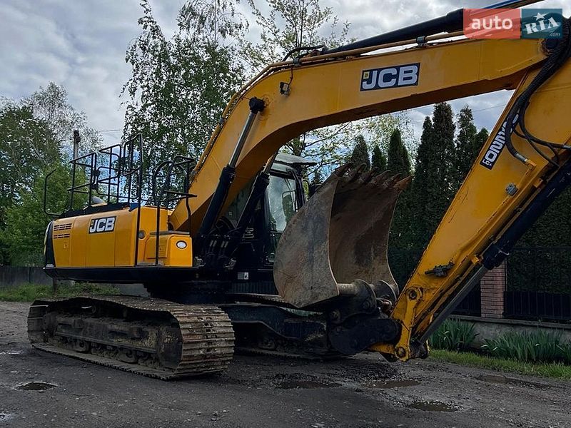 Гусеничний екскаватор JCB JS 220LC 2016 в Івано-Франківську