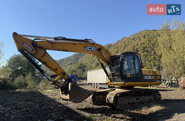 Гусеничный экскаватор JCB JS 235 2010 в 