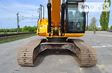 Экскаватор JCB JS 240 2010 в Киеве