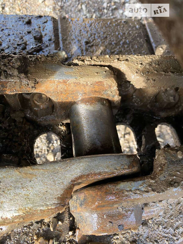 Экскаватор погрузчик JCB JS 240 2005 в Тячеве