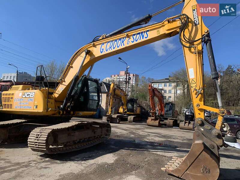 Гусеничный экскаватор JCB JS 240 2015 в Киеве