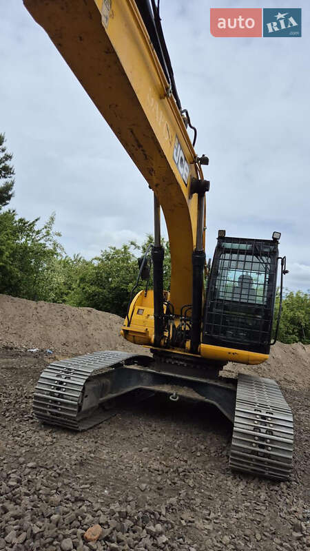 Гусеничный экскаватор JCB JS 240 2011 в Львове
