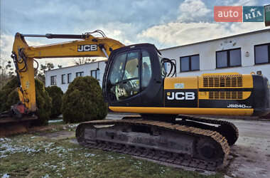 Гусеничный экскаватор JCB JS 240 2011 в 