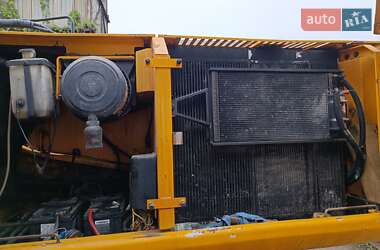 Гусеничний екскаватор JCB JS 240NC 2010 в 