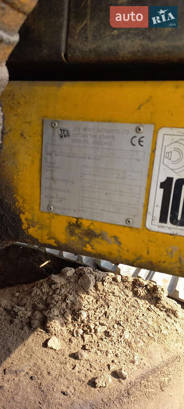 Гусеничный экскаватор JCB JS 240NC 2007 в Львове