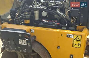 Дорожный каток JCB JS 260 2016 в 