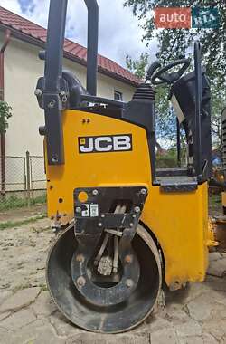 Дорожный каток JCB JS 260 2016 в 