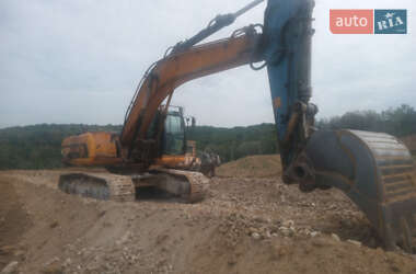 Гусеничный экскаватор JCB JS 330 2008 в 