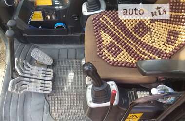 Гусеничный экскаватор JCB JS 360 2011 в Чернигове