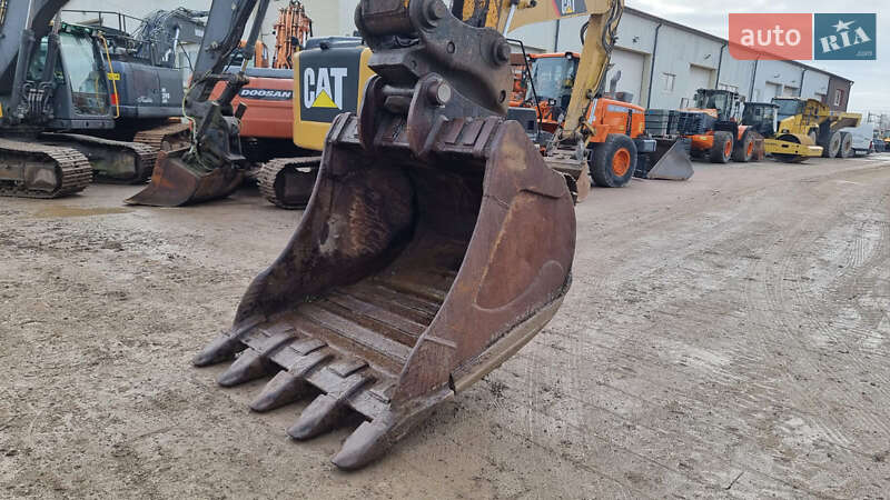 Гусеничний екскаватор JCB JS 370 2018 в Одесі фото 7 Гусеничний екскаватор JCB JS 370 2018 в Одесі