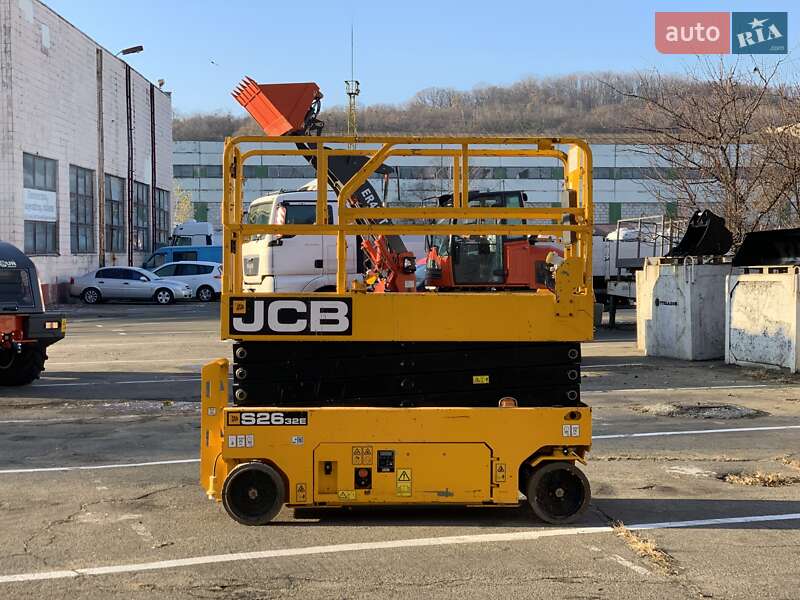 Ножничный подъемник JCB S 2632E 2020 в Киеве
