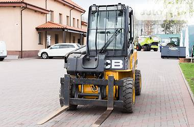 Телескопический погрузчик JCB TLT 2013 в Житомире