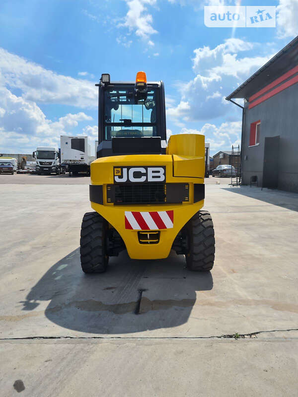 Телескопический погрузчик JCB TLT 2017 в Ровно фото 7 Телескопический погрузчик JCB TLT 2017 в Ровно