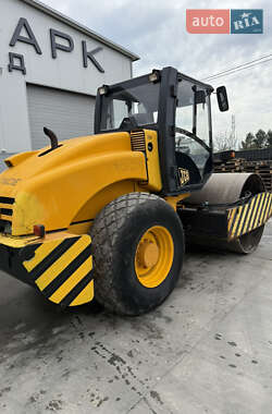 Каток грунтовый JCB Vibromax 115 2006 в 