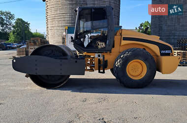 Каток грунтовый JCB VM 2006 в 