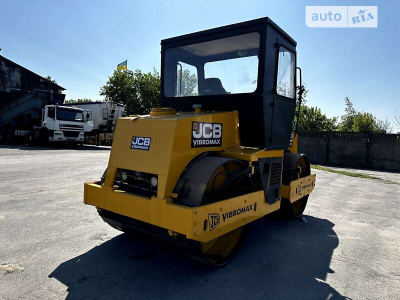 Дорожный каток JCB VMT 2008 в Виннице