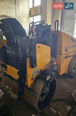 Каток ґрунтовий JCB VMT 2016 в 