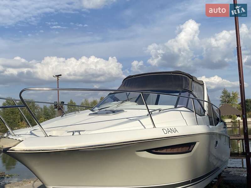 Моторная яхта Jeanneau Leader 2015 в Днепре фото 28 Моторная яхта Jeanneau Leader 2015 в Днепре