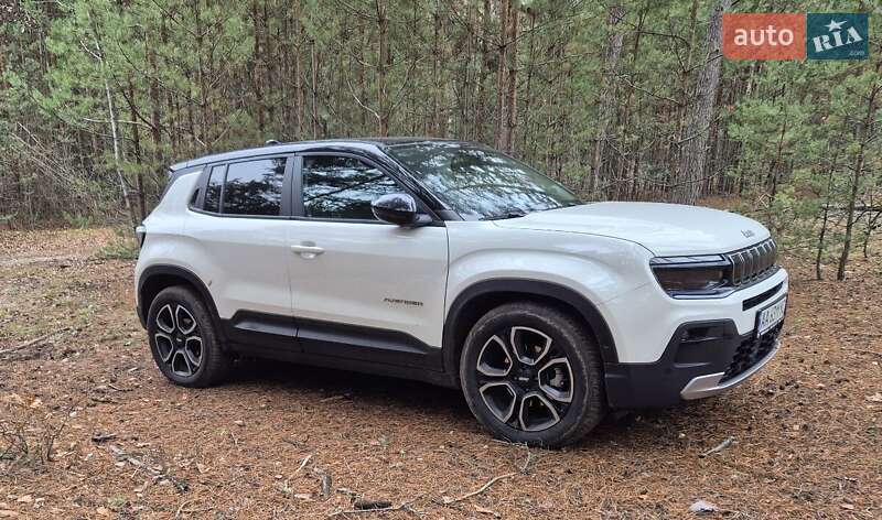 Внедорожник / Кроссовер Jeep Avenger 2024 в Киеве