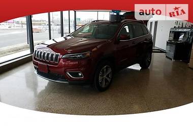 Внедорожник / Кроссовер Jeep Cherokee 2018 в Киеве