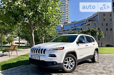 Внедорожник / Кроссовер Jeep Cherokee 2016 в Днепре