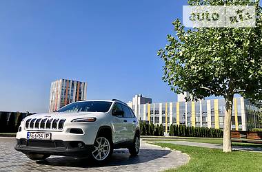 Внедорожник / Кроссовер Jeep Cherokee 2016 в Днепре