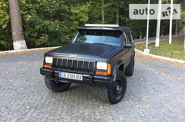 Внедорожник / Кроссовер Jeep Cherokee 1991 в Черновцах