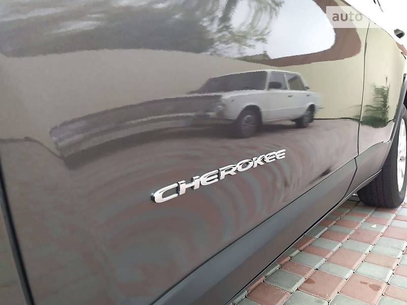Позашляховик / Кросовер Jeep Cherokee 2017 в Миколаєві