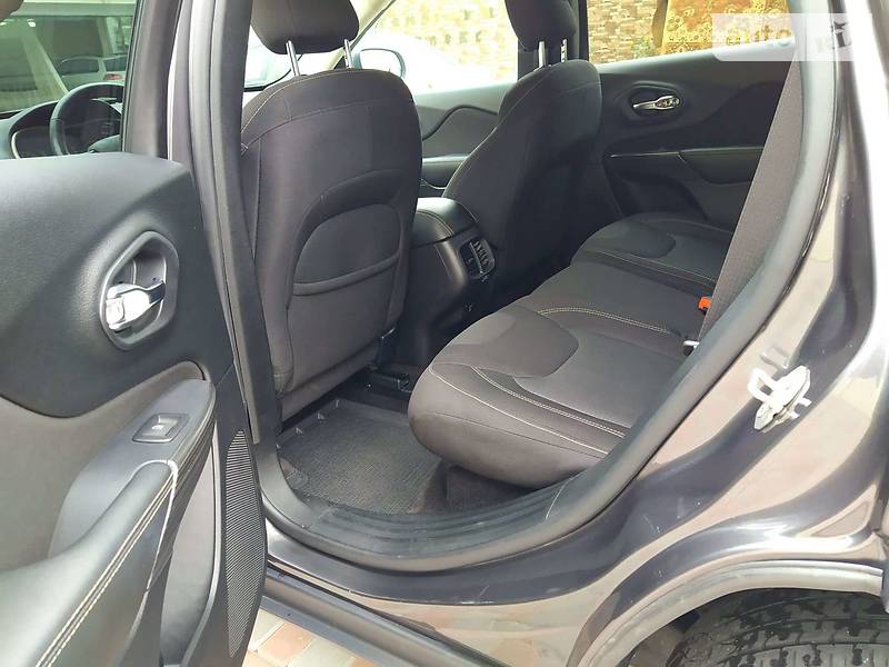 Позашляховик / Кросовер Jeep Cherokee 2017 в Миколаєві