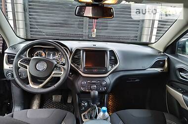 Внедорожник / Кроссовер Jeep Cherokee 2017 в Одессе