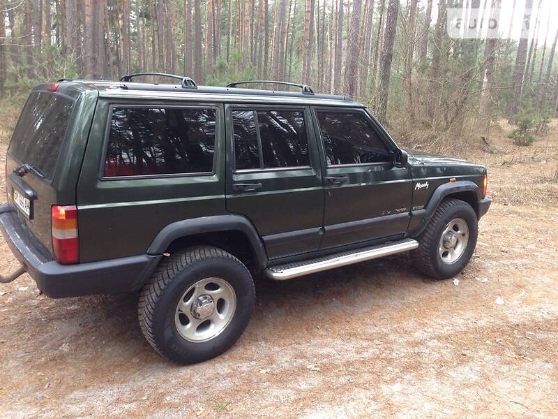 Внедорожник / Кроссовер Jeep Cherokee 1991 в Ахтырке