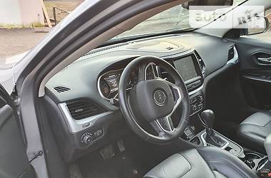 Позашляховик / Кросовер Jeep Cherokee 2014 в 