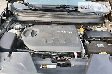 Позашляховик / Кросовер Jeep Cherokee 2014 в 