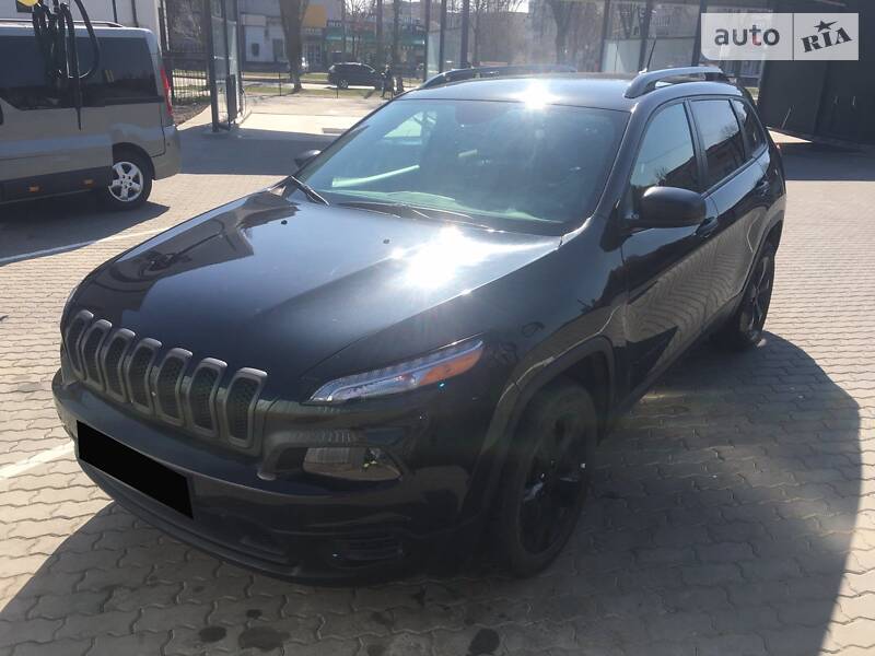Позашляховик / Кросовер Jeep Cherokee 2016 в Луцьку