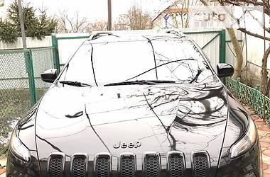 Позашляховик / Кросовер Jeep Cherokee 2015 в 