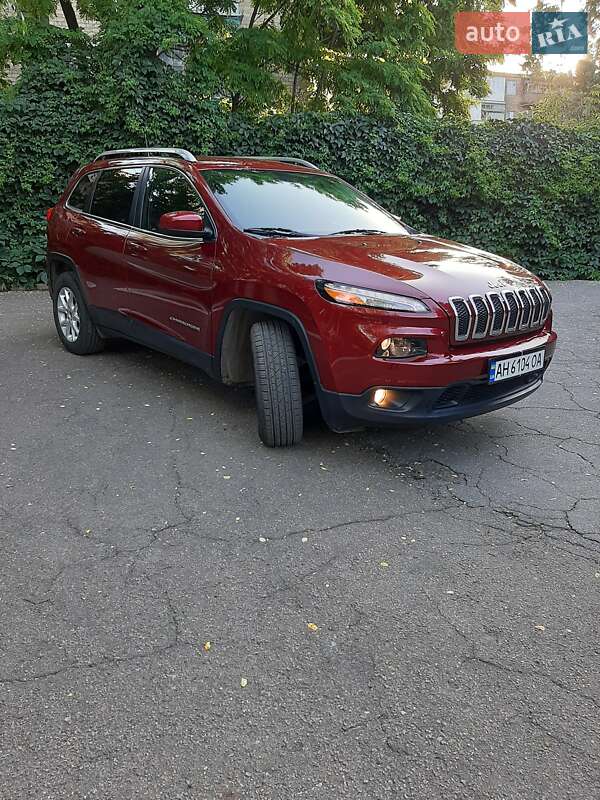 Позашляховик / Кросовер Jeep Cherokee 2015 в Києві