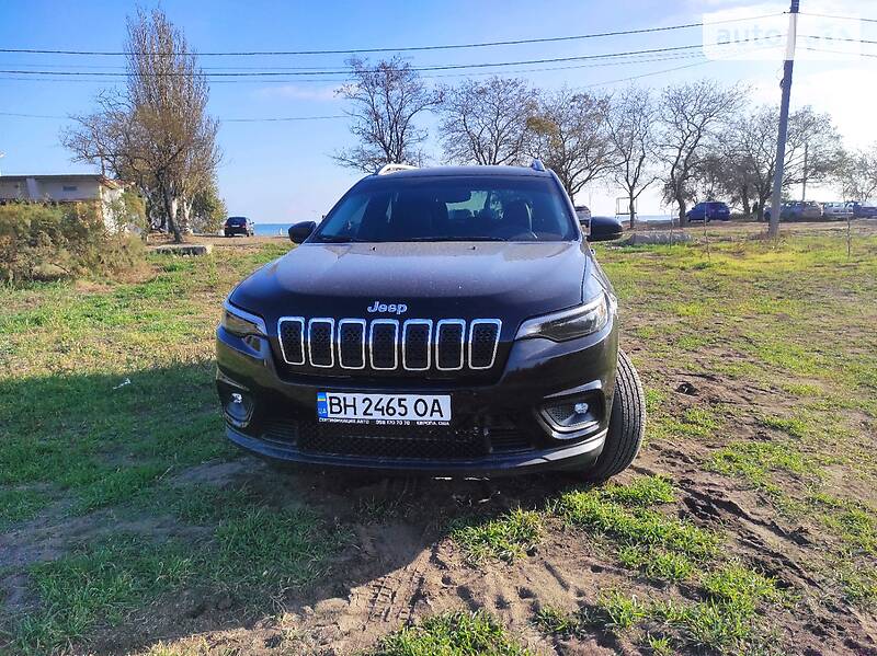 Внедорожник / Кроссовер Jeep Cherokee 2018 в Одессе