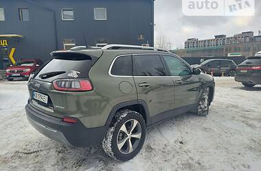 Позашляховик / Кросовер Jeep Cherokee 2018 в Коростишеві