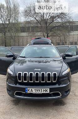 Внедорожник / Кроссовер Jeep Cherokee 2016 в Запорожье