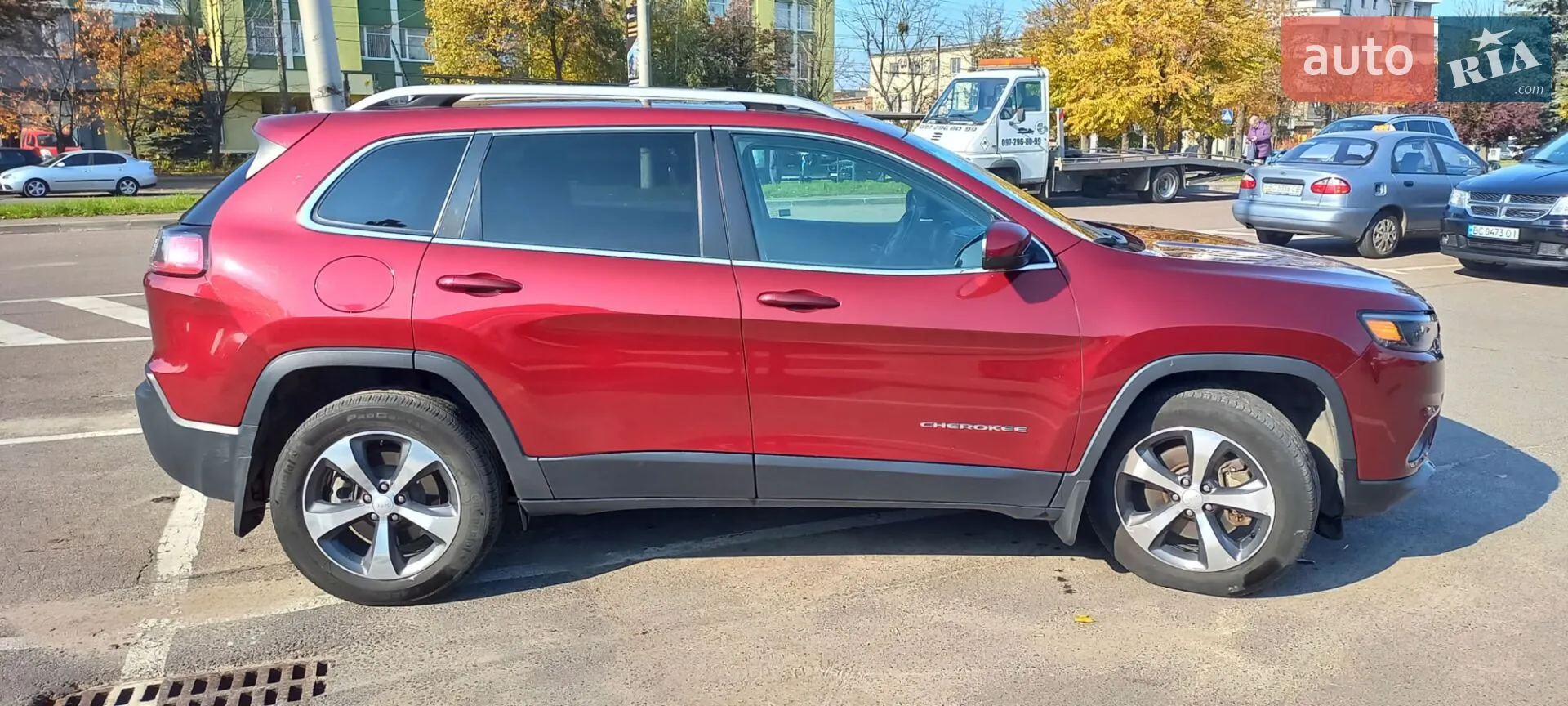 2019 Jeep Cherokee - мініатюра 3