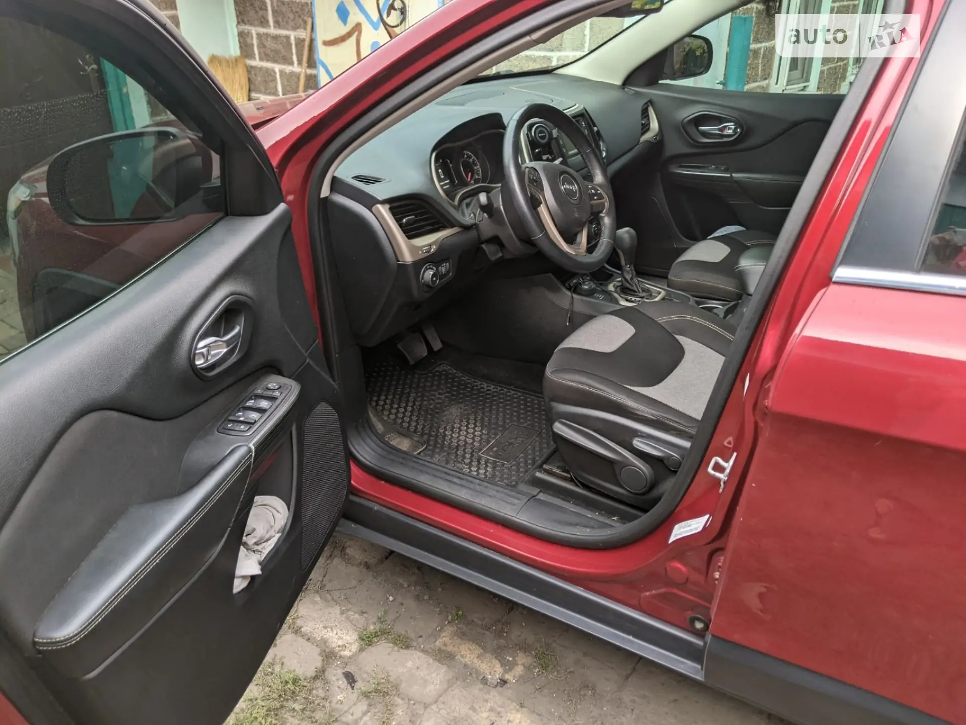 2013 Jeep Cherokee - мініатюра 12