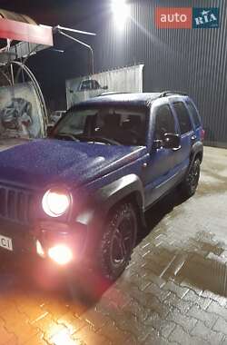 Внедорожник / Кроссовер Jeep Cherokee 2002 в Рахове